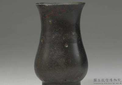 图片[2]-Zhi wine vessel dedicated to Fathen Xin, late Shang dynasty, c. 12th-11th century BCE-China Archive